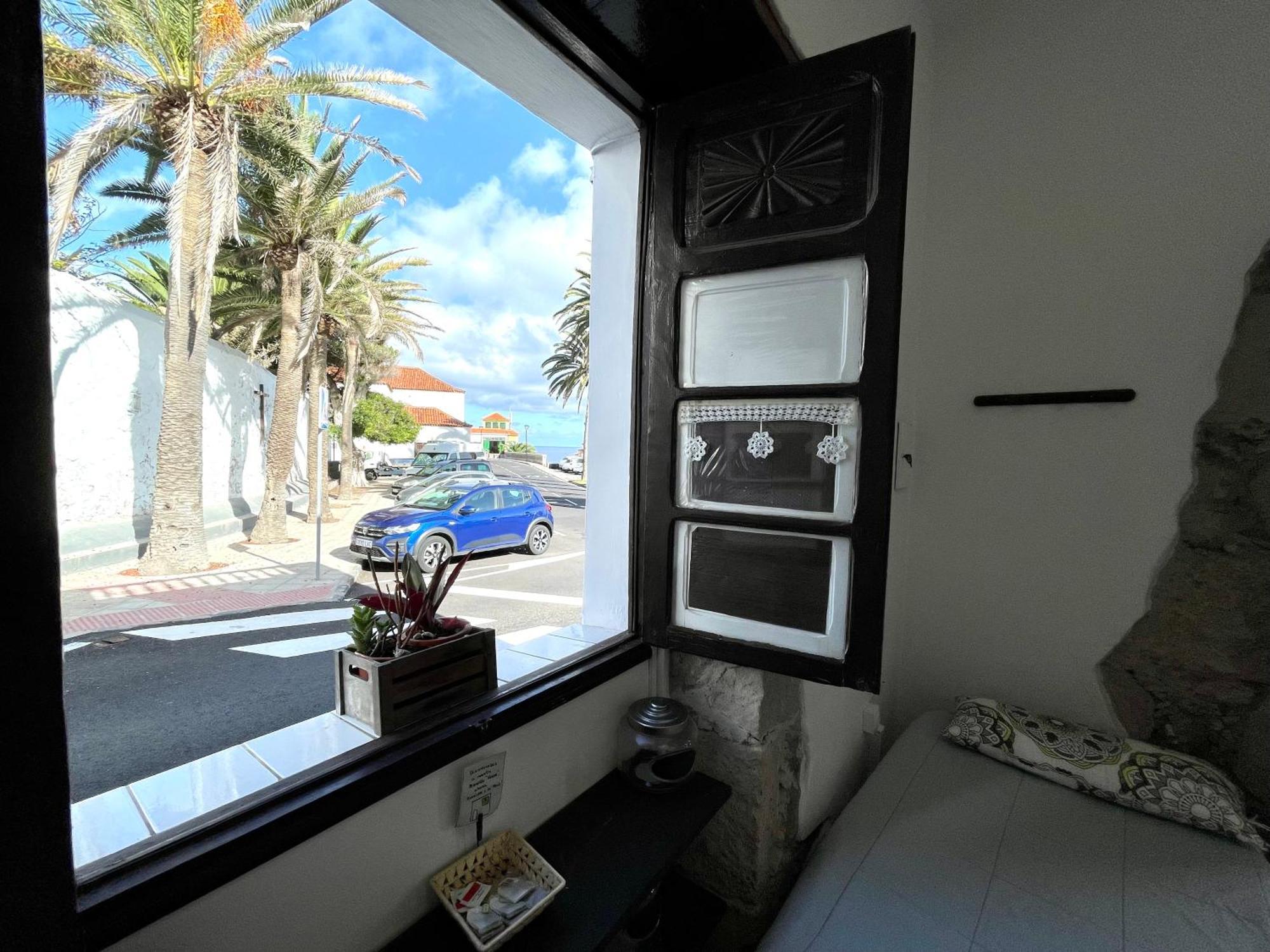 El Hostal Del Cubo San Juan de la Rambla Luaran gambar